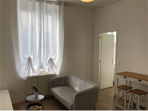 appartement ancien à la location -   69200  VENISSIEUX, surface 25 m2 location appartement ancien - UBI462064730